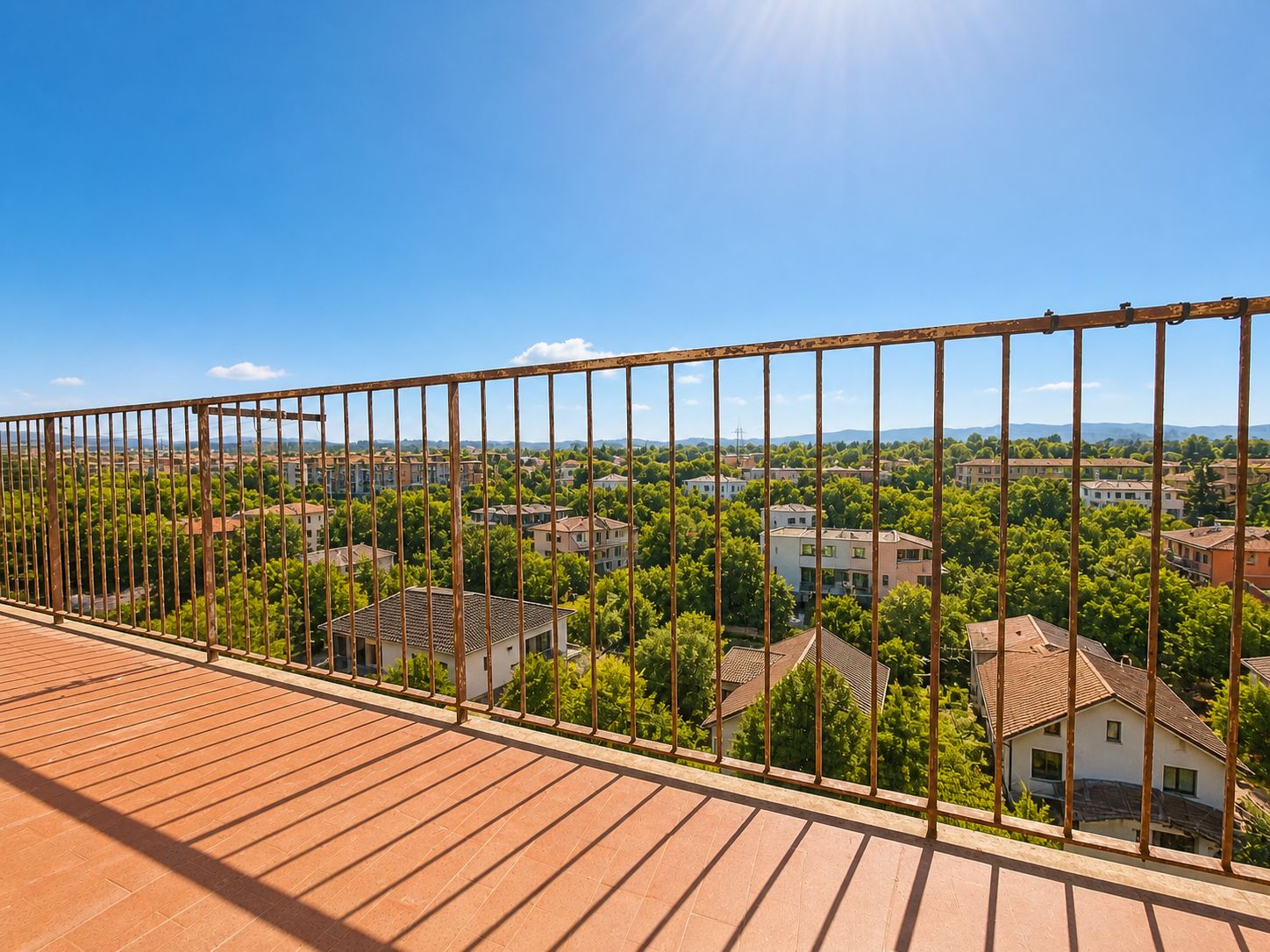 VIA CORELLI - ATTICI PANORAMICI RISTRUTTURATI CON BALCONE E TERRAZZA